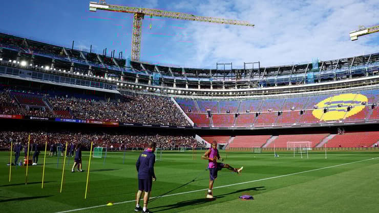 האימון הפתוח בקאמפ נואו