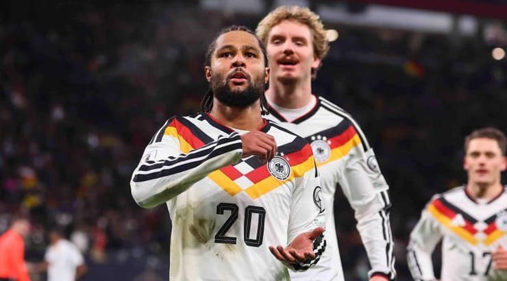 סרג' גנאברי חוגג