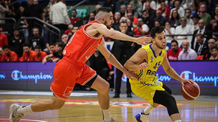 בלאט מול טימור