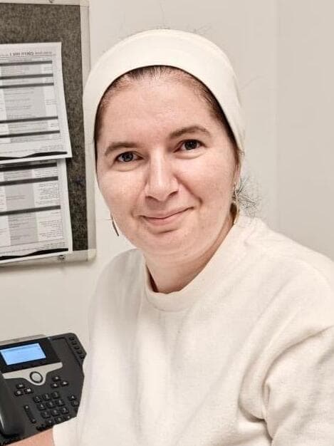 ד"ר לודמילה לוי אנדוקרינולוגית ורופאה פנימאית כללית מחוז ירושלים