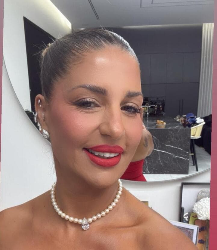 מגדלת את בן הזקונים לצד הנכדים. קארין ימין (צילום: אלבום פרטי) קארין ימין