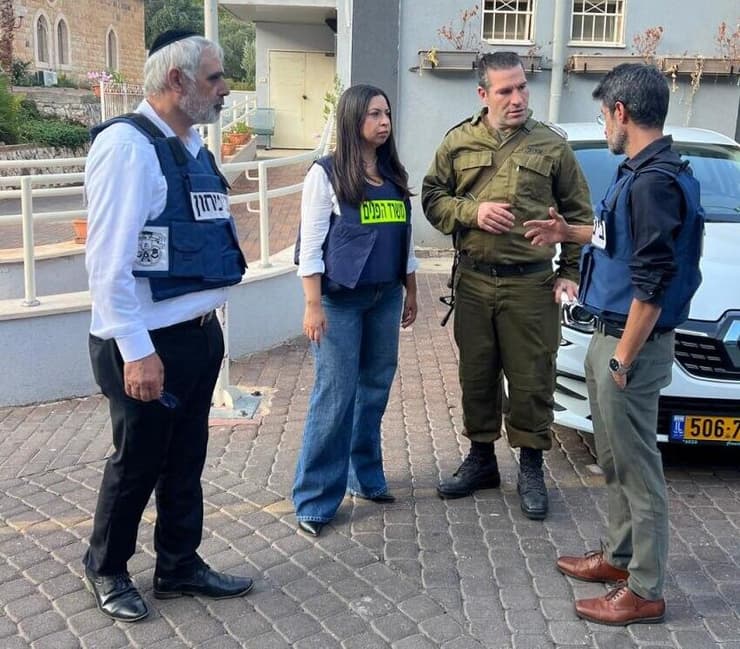 קריית שמונה עינב פרץ, פרוייקטורית שיקום הצפון הפורשת, בסיור בקריית שמונה