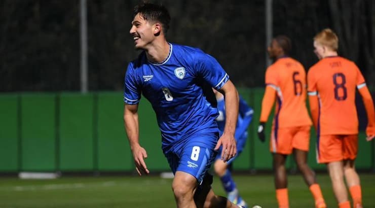 רן בנימין חוגג