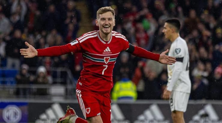 דיוויד ברוקס חוגג