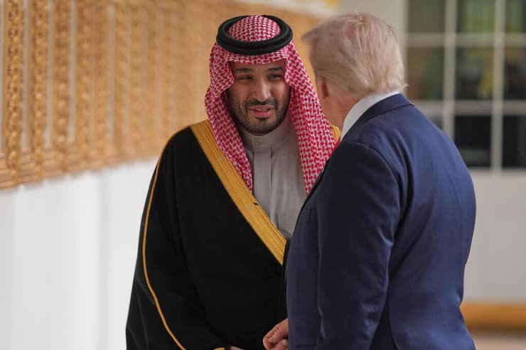 צילום: AP Photo/Evan Vucci טראמפ ובן סלמאן
