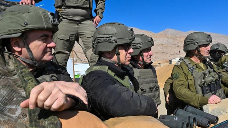 ראש הממשלה נתניהו בסיור באזור החיץ בסוריה, בליווי הרמטכ"ל זמיר, שר הביטחון כ"ץ ונוספים