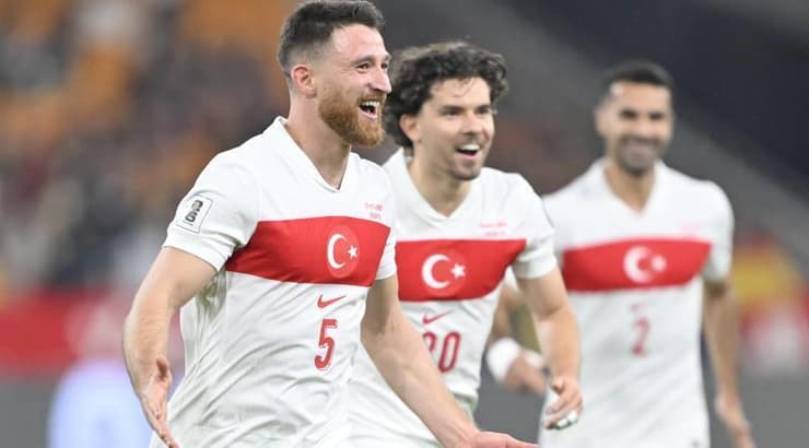 סליח אוזצ'ן רץ לחגוג