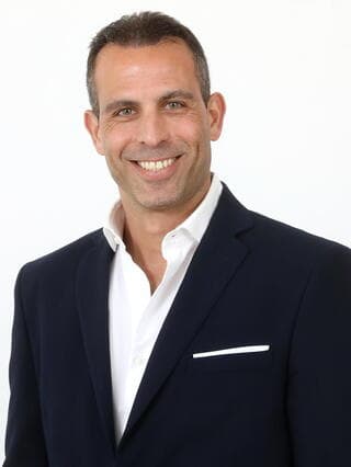 עו"ד זיו גרומן