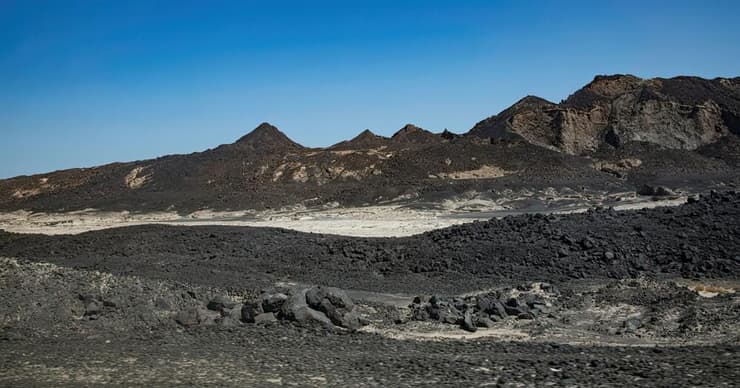 קרקע געשית באזור אפאר באתיופיה
