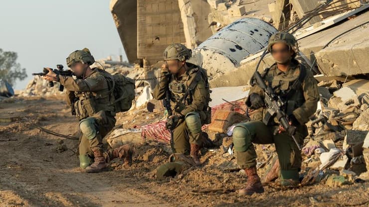 חלון החנינה נפתח גם לחיילי מילואים, עקב שירותם הארוך במלחמה. לוחמים בעזה (צילום: דובר צה"ל) פעילות כוחות חטיבת כפיר במרחב הקו הצהוב