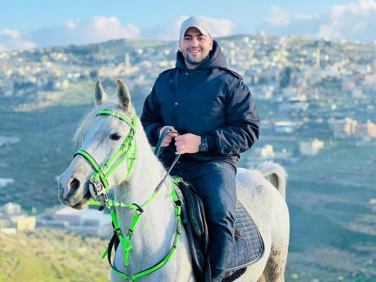 יונס אשתייה