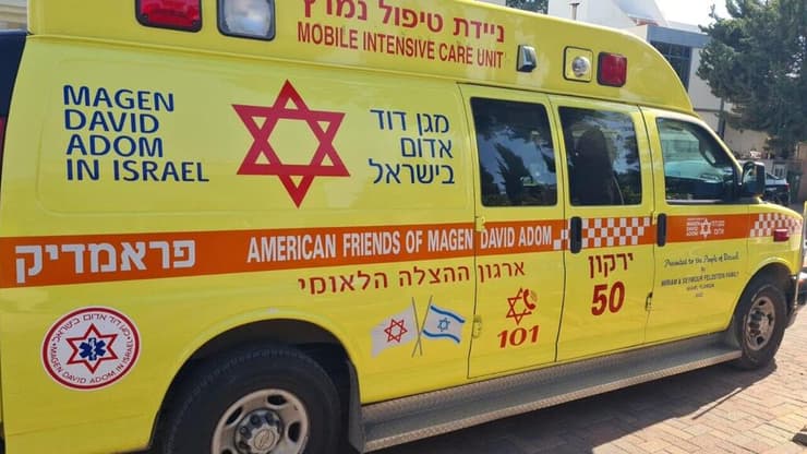 גבר נהרג לאחר שקרס עליו עץ במהלך עבודות גיזום במועצה אזורית לב השרון בישוב שער אפריים