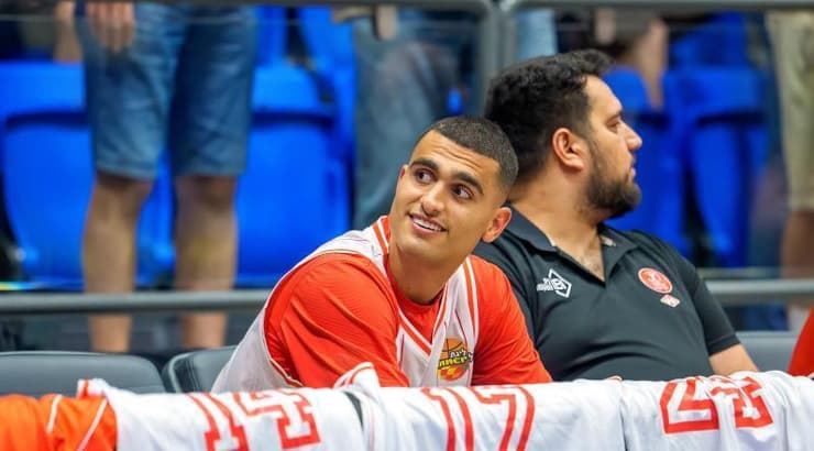 ים מדר על אזרחי (רועי כפיר) ים מדר על אזרחי