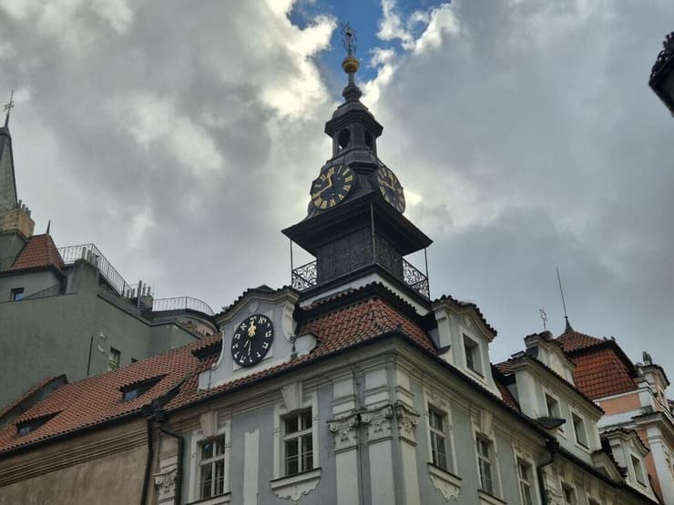 אחד מבתי הכנסת ברובע היהודי בפראג