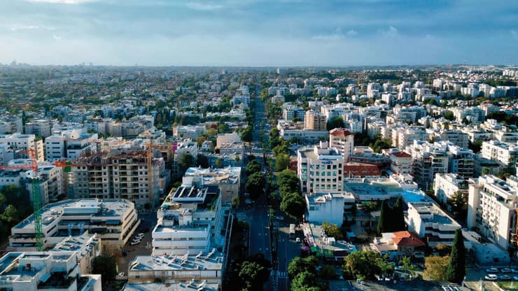 גידול של כ-20% בהיקף האוכלוסייה בעיר. רעננה (צילום: דוברות עיריית רעננה) אחוזה ומרכז העיר במבט־על