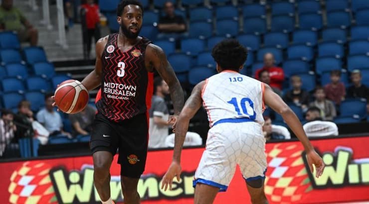 קאדין קרינגטון (ראובן שוורץ) קאדין קרינגטון