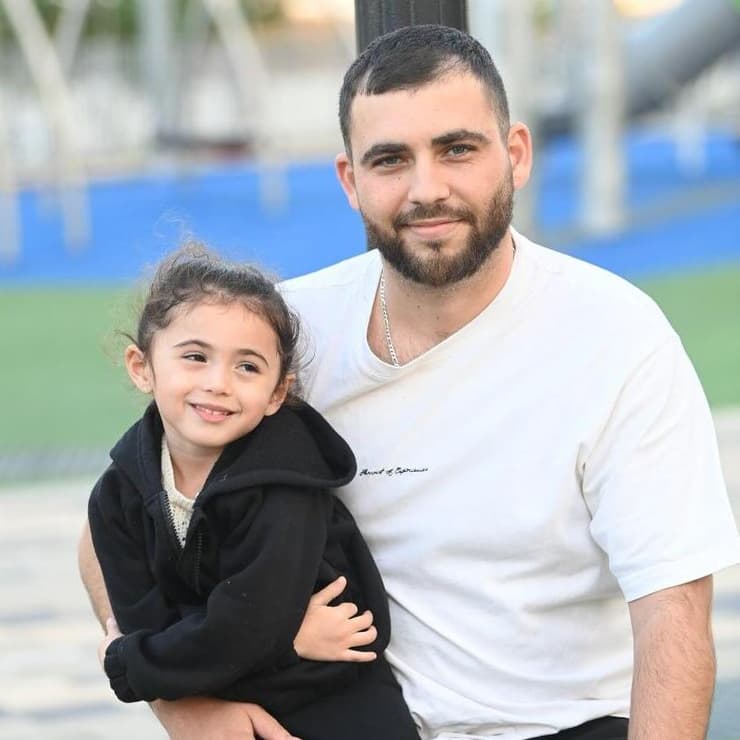 נויה חיה סבג עם האב מיכאל