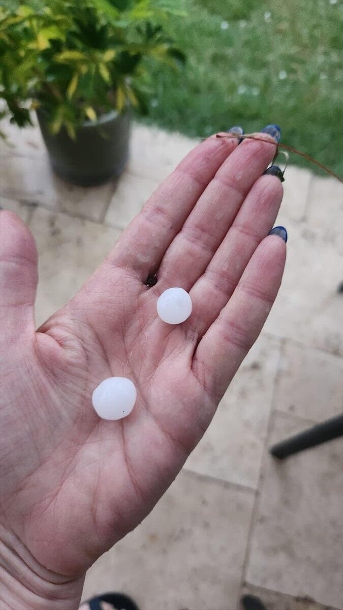 ברד ענקי בקריית חיים 