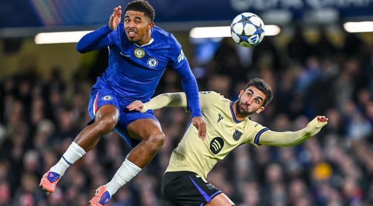 ווסלי פופאנה ופראן טורס במאבק