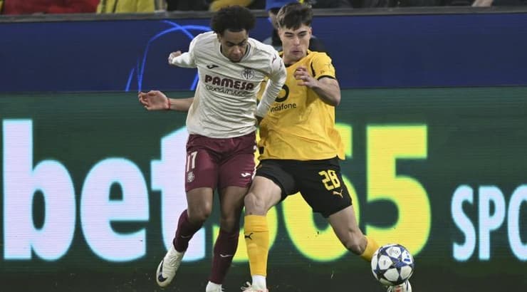 ארון אנסלמינו במאבק עם טיון בוצ'נאן