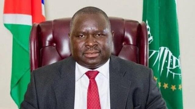 נמיביה אדולף היטלר אונונה מועמד ב בחירות