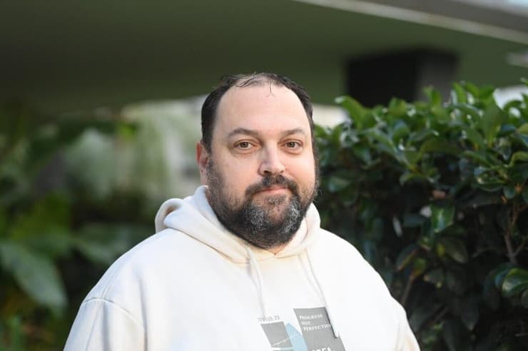 שמונה חודשי סחבת.  ולדימיר לובונץ