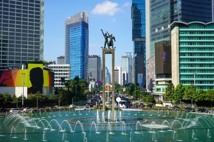 ג'קרטה. בעשירייה הראשונה נמצאות עוד שמונה ערים מאסיה (צילום: shutterstock) ג'קרטה בירת אינדונזיה,