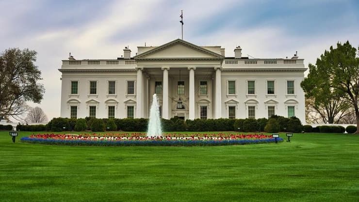 הבית הלבן מבנה