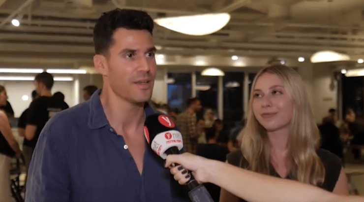 שרון שאמה, בוגרת מערך ההגנה וחברה בעמותת בוגרי מערך ההגנה בסייבר, אסף נקש, יו"ר עמותת בוגרי ההגנה בסייבר