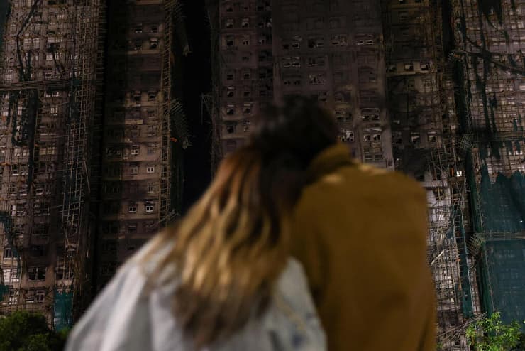 מגדלים שריפה הונג קונג