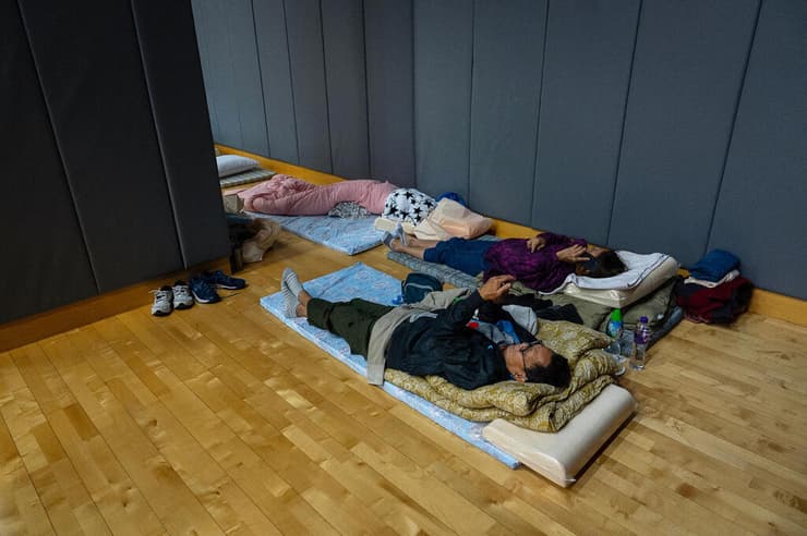 עקורים עקב שריפה בבניין מגורים בהונג קונג