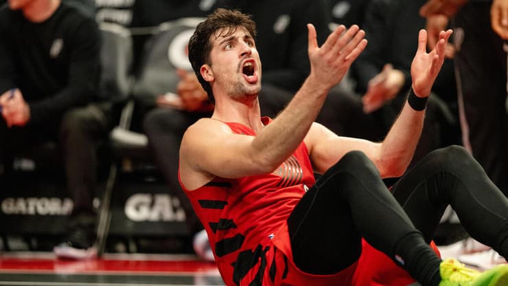 שחקן פורטלנד טרייל בלייזרס דני אבדיה