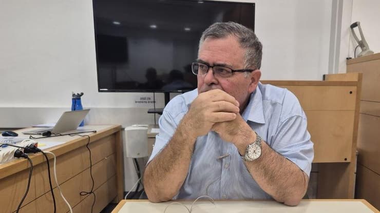 דוד ביטן מעיד בביהמ"ש בלוד בפרשת השחיתות שמעורב בה