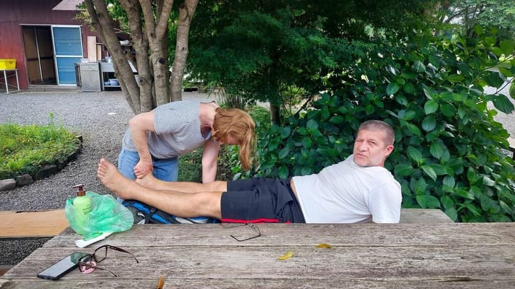 בין השיעורים: טיפול לרגליים הכואבות