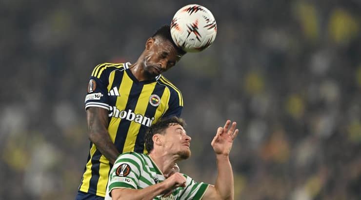 גבי קניקובסקי ונלסון סמדו במאבק אווירי