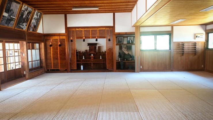 מתחם האימונים - ״הדוגו״. כך הוא נראה מבפנים