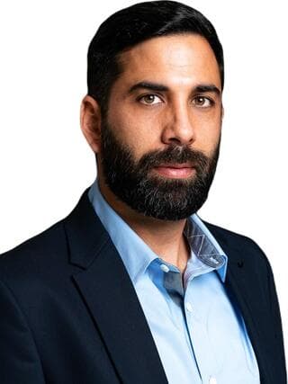 עו"ד אלדד אמת