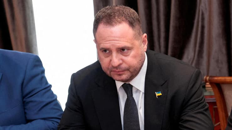 וולודימיר זלנסקי ואנדריי ירמק