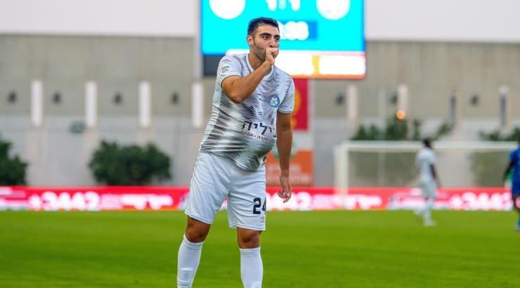 דן עזריה חוגג