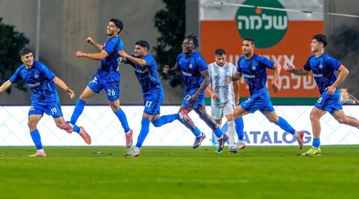 טירוף במכבי פתח תקווה