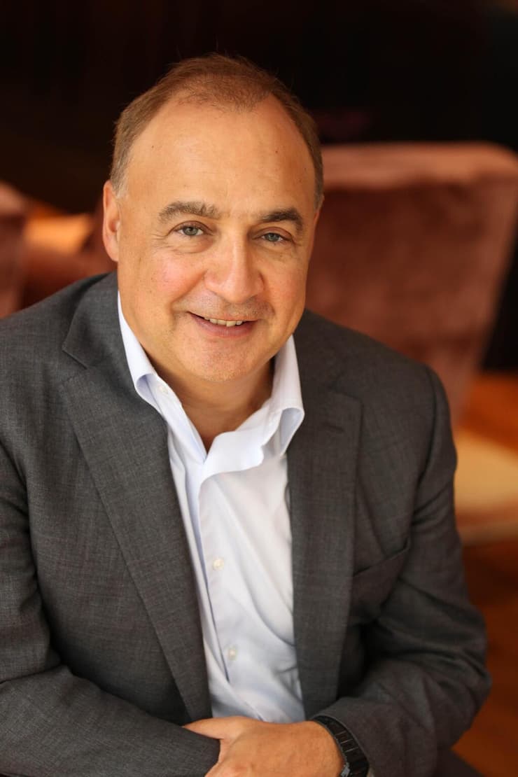 לן בלווטניק (צילום: Tim Bishop) לן בלווטניק