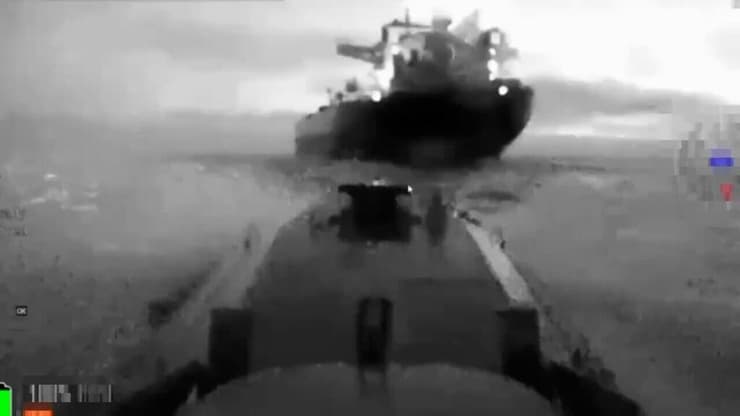 תיעוד מתקיפת מכליות הנפט הרוסיות סמוך לטורקיה