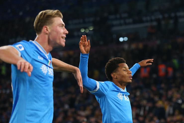 דוד נרס מנאפולי חוגג עם רסמוס הוילונד