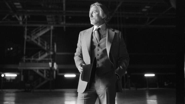 מתוך "רצח כתוב היטב: התעורר, איש מת"