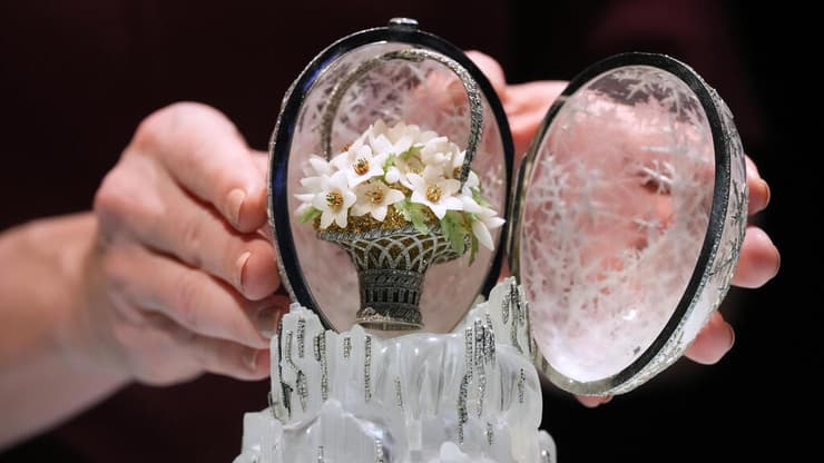 ביצת הפברז'ה שמוצעת למכירה