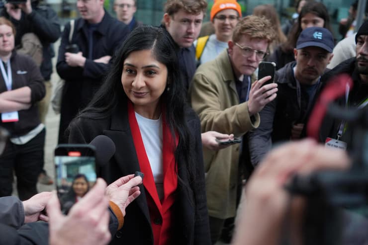 זארה סולטנה השותפה של ג'רמי קורבין במפלגת השמאל החדשה  ב בריטניה