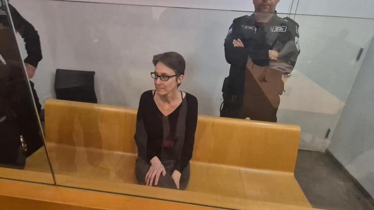 הארכת מעצר לד"ר יולנדה יבור שנעצרה בחשד להסתה ברשתות החברתיות נגד רה"מ