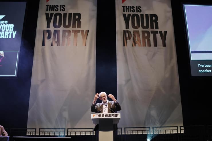 ג'רמי קורבין ועידת בכורה של מפלגתו החדשה ב בריטניה