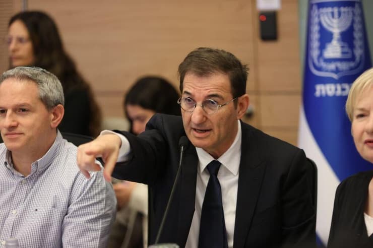 ועדת החוץ והביטחון