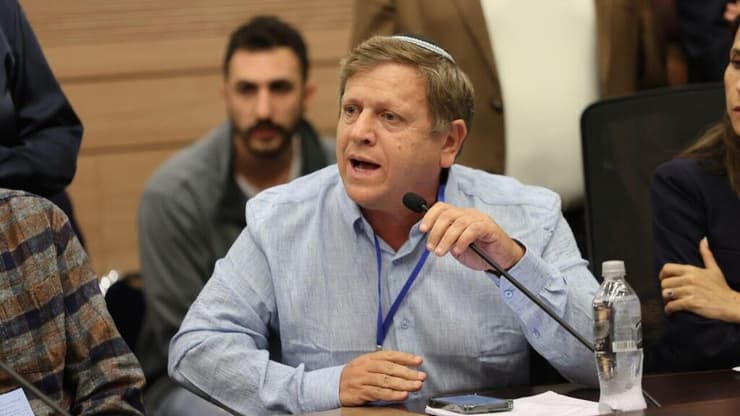 "היינו בטוחים שאנשים שלא מתגייסים ישנו את דרכם". חגי לובר (צילום: אלכס קולומויסקי) ועדת החוץ והביטחון